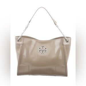 Tory Burch Large Britten Slouchy Tote - French Gray Patent Leather - EUC